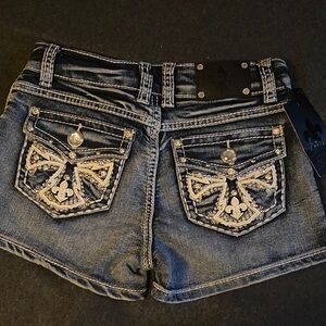NEW. Rodeo Girl bling Shorts